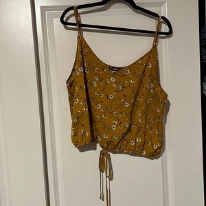 SHEIN mustard yellow cami-top with navy blue and white flowers. Size 18w or 2x.